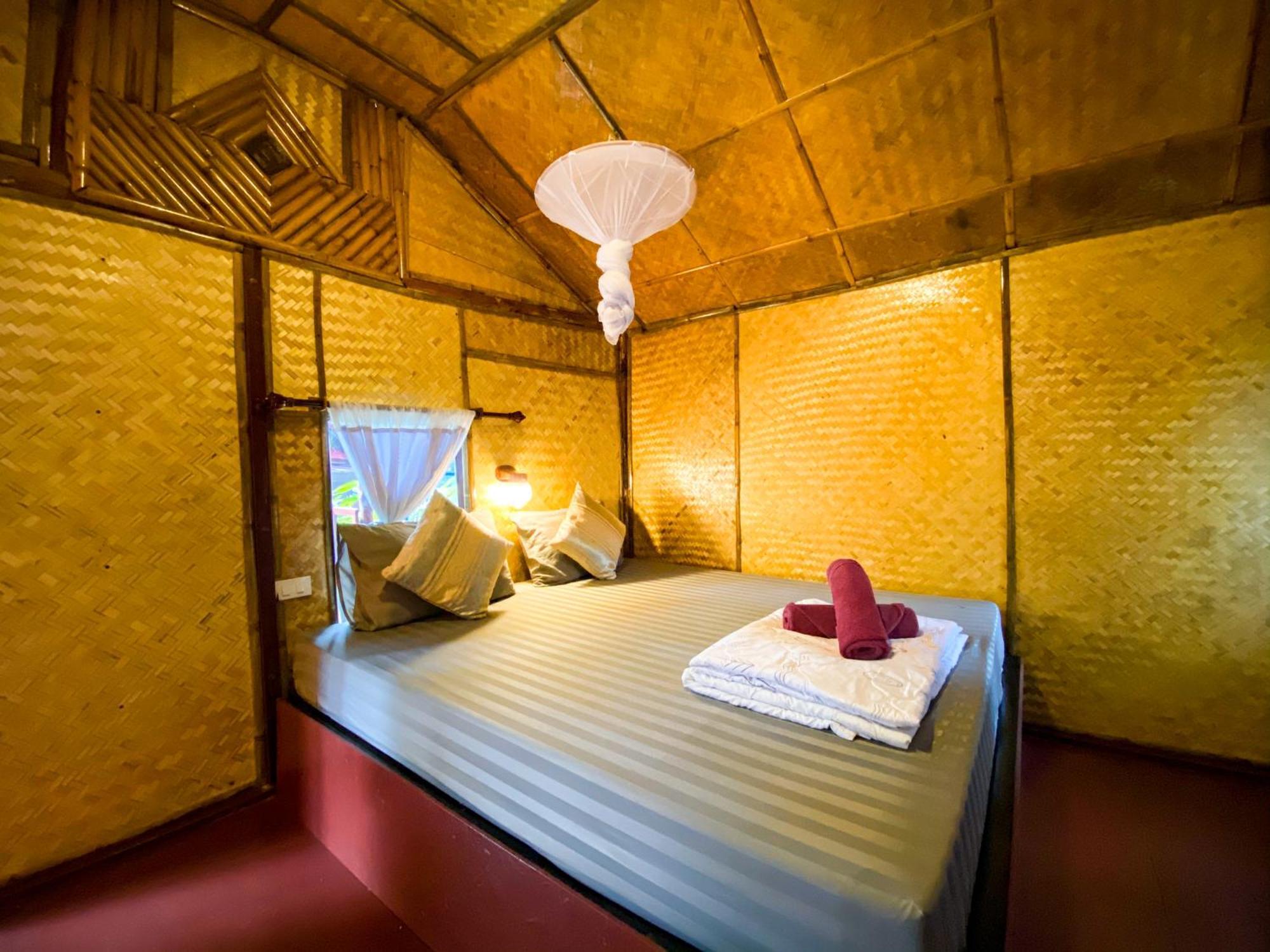 Rapala Rock Wood Resort- Sha Plus Railay Beach Room photo