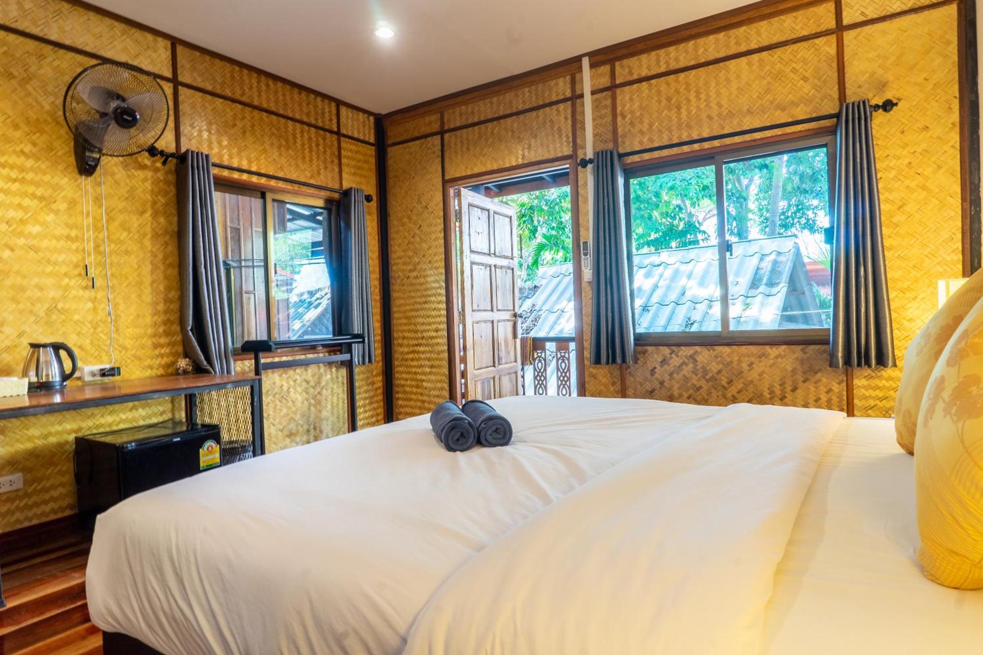 Rapala Rock Wood Resort- Sha Plus Railay Beach Room photo